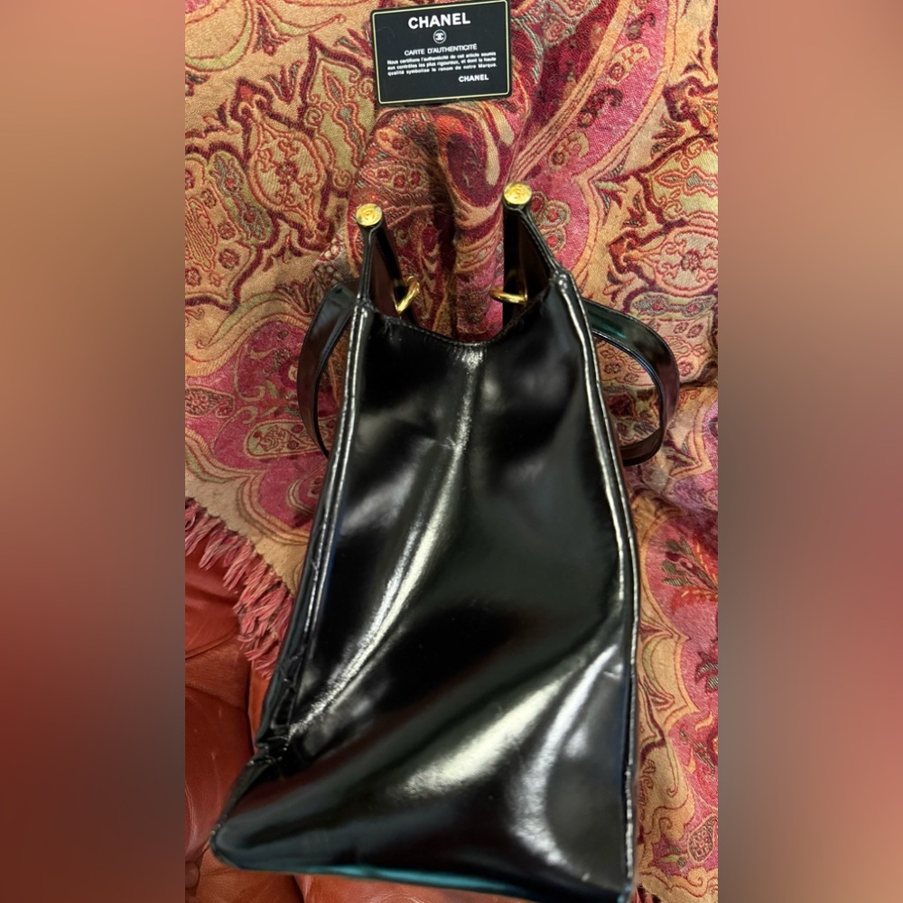 Chanel Quilted Patent Leather Frame Tote, Black - Picture 5 of 6